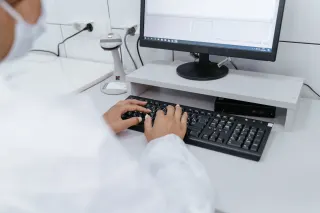 Работает из браузера